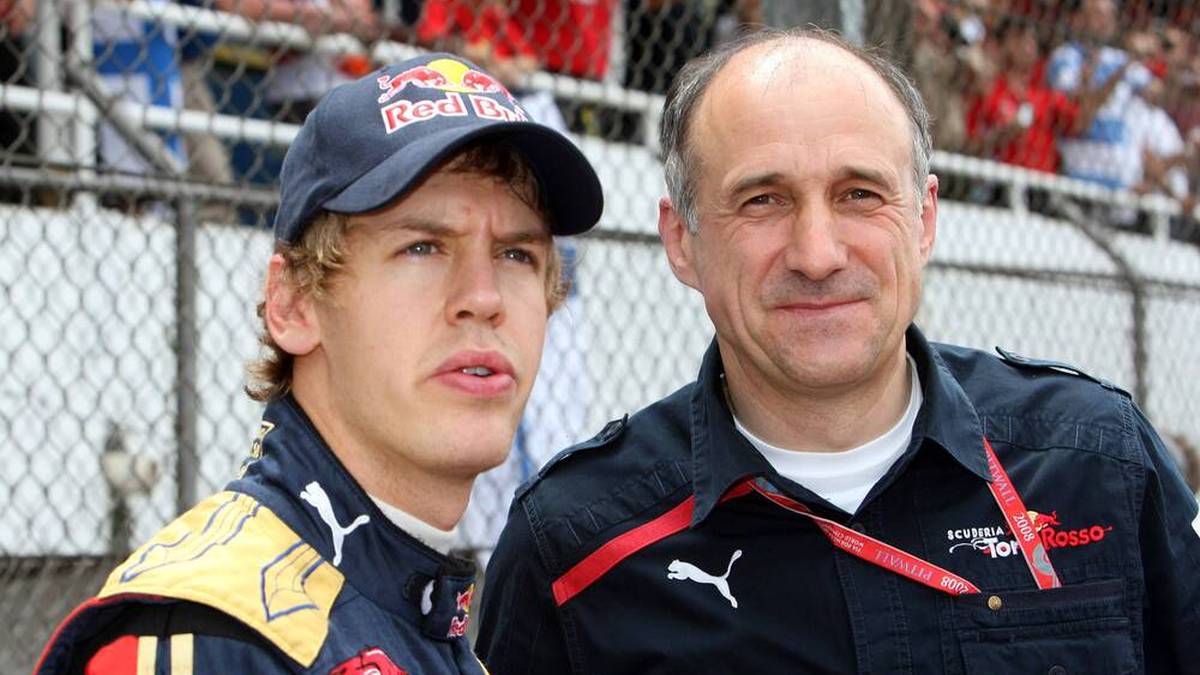 Sebastian Vettel (l.) mit seinem Teamchef Franz Tost bei Toro Rosso 2008