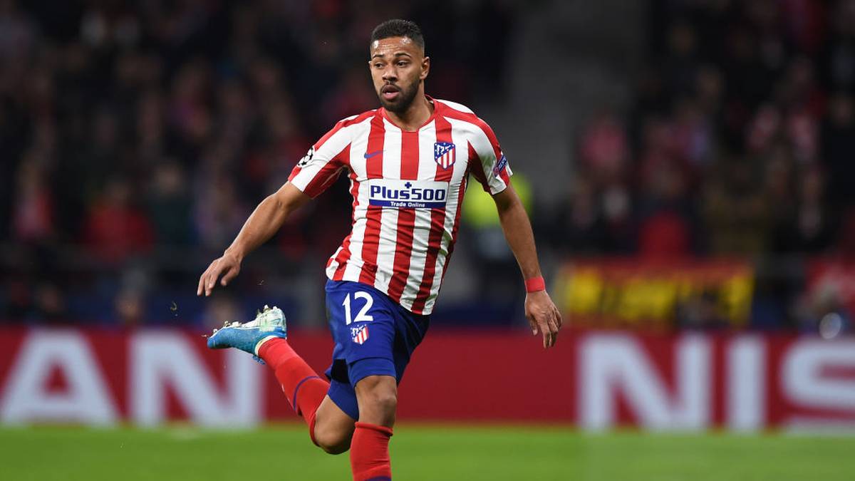 In Madrid aber wartet der heute 24-Jährige nach wie vor auf seinen Durchbruch. Auf seiner angestammten Position auf dem linken Flügel konnte er seine Klasse noch nicht beweisen. Dazu kam zuletzt eine Muskelverletzung. Wie "France Football" berichtet, will ihn Atléti sogar schon wieder loswerden