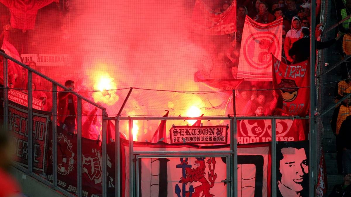 Wegen Pyrotechnik: Geldstrafe für Fortuna Düsseldorf