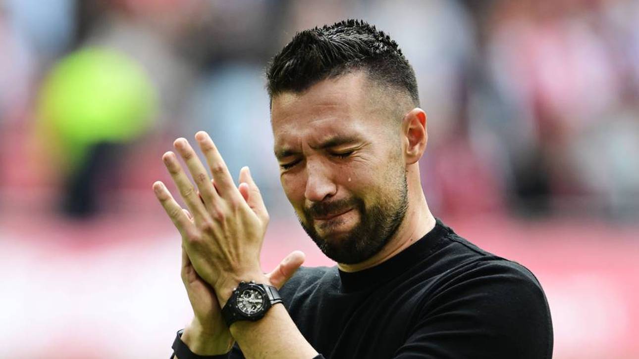 Ajax-Beben! Trainer schmeißt hin