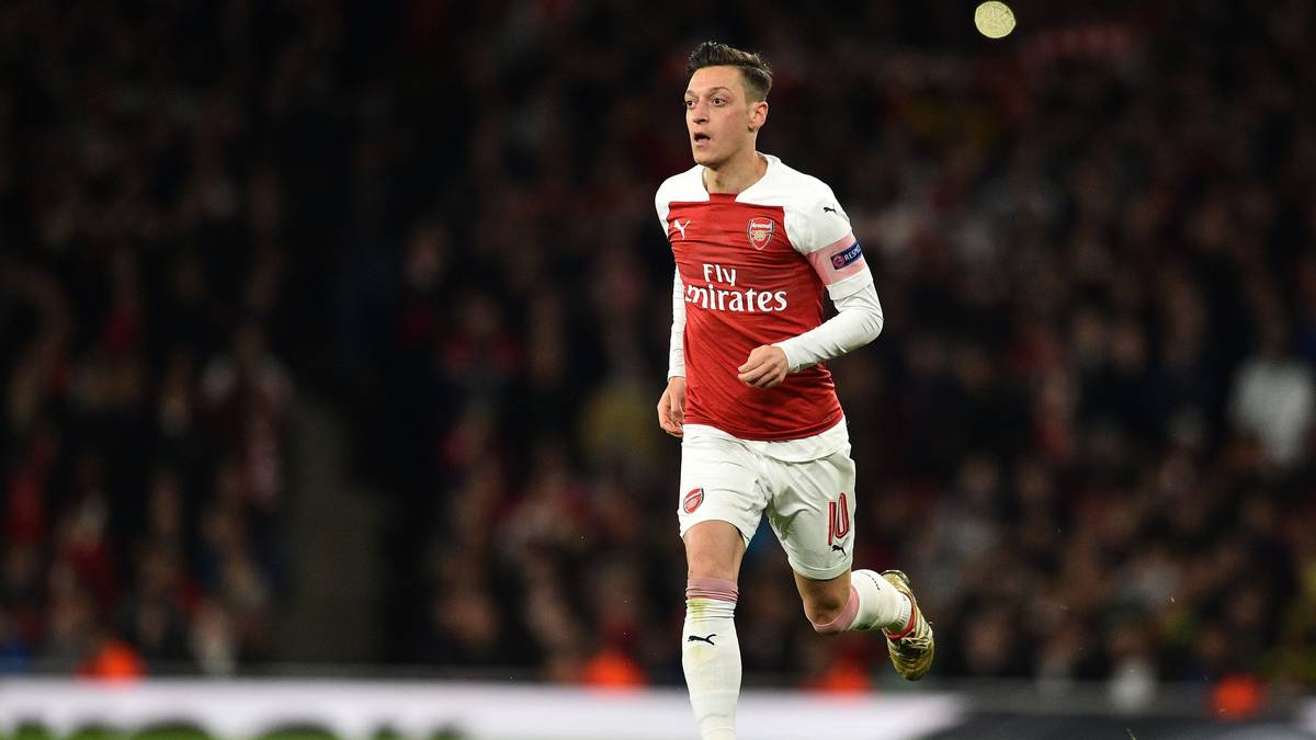 MESUT ÖZIL (FC Arsenal): Seine Zukunft ist ungewiss - trotzdem ist der deutsche Freigeist immer für einen genialen Einfall gut. Die Formkurve zeigt nach oben, gegen Hazard ist er jedoch chancenlos. VORTEIL CHELSEA - 6:5