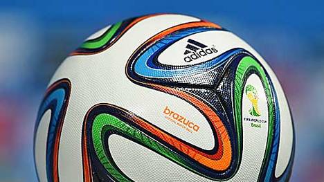 Der Ball der Bundesliga soll auf der Technologie des WM-Balls "brazuca" basieren