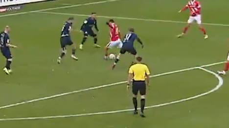 Die Highlights der Partie Energie Cottbus - MSV Duisburg aus der 3. Liga im Video.