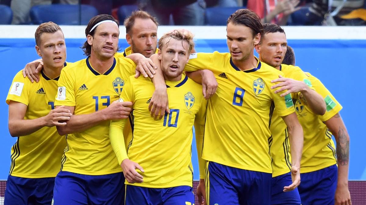 SCHWEDEN - Schwedens größter Erfolg bei einer EM war der Einzug ins Halbfinale 1992. Zuletzt war jedoch dreimal in Serie in der Vorrunde Endstation