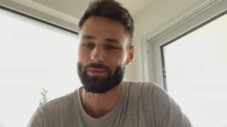 Ex-VfB Profi Christian Träsch äußert sich im Sport1-Interview über einen möglichen Abstieg des VfB Stuttgarts, Trainer Pellegrino Matarazzo und Sportdirektor Sven Mislintat. 