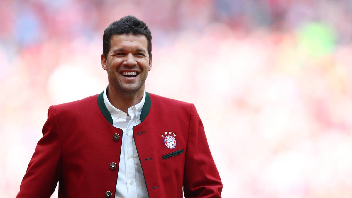 MICHAEL BALLACK ist mittlerweile nur noch selten in Deutschland zu sehen. Seit Februar dieses Jahres ist er Experte beim britischen Ableger von DAZN. Für die BMW International Open kehrt der mittlerweile 40-Jährige in sein Heimatland zurück