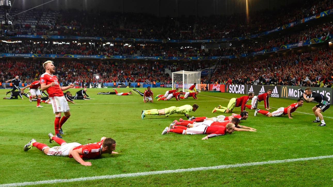 FBL-EURO-2016-MATCH46-WAL-BEL