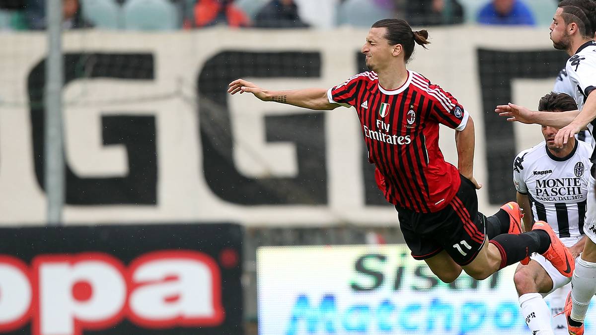 Und auch hier muss er wieder mit ansehen, wie sich sein Ex-Klub den Henkelpott schnappt. Barca bezwingt im Finale Manchester United. Ibrahimovic lässt sich davon aber nicht beirren. Auch bei Milan wird er schnell zum Spieler für die besonderen Momente