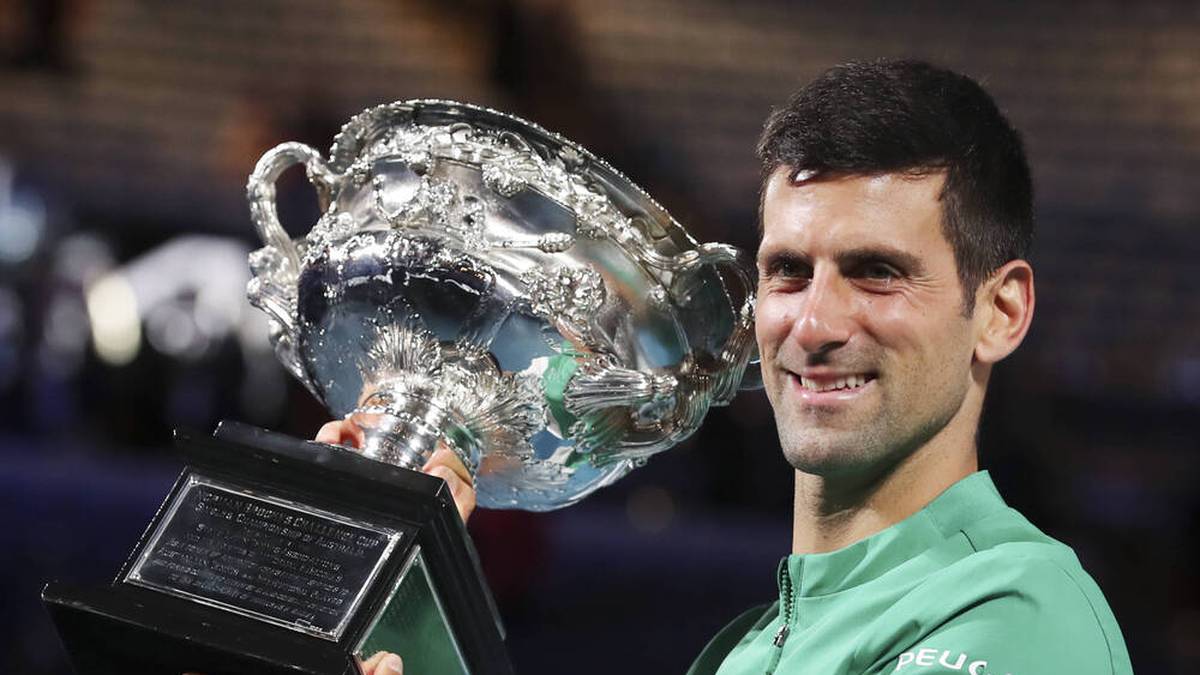 Im Finale gewinnt er gegen Daniil Medvedev. Djokovic verteidigt damit seinen Titel aus dem Vorjahr und schreibt Geschichte: In Melbourne hat Djokovic noch nie ein Halbfinale oder Finale verloren