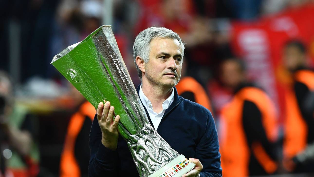 Presse verneigt sich vor Mourinho