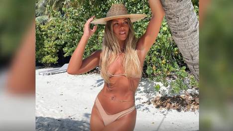 Ihr Vater ist einer der größten Legenden im englischen Fußball. Sie ist nun drauf und dran ihre eigene Karriere als Musikerin zu starten.