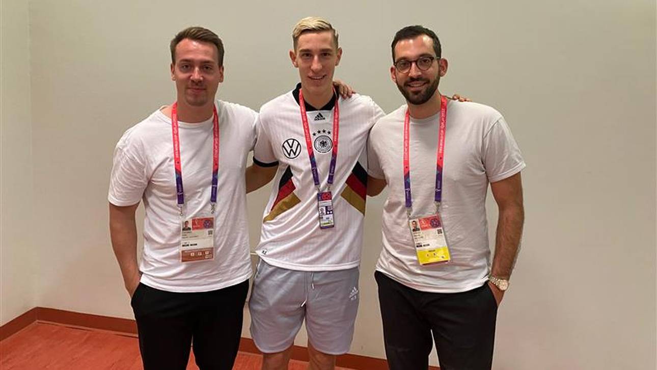 SPORT1 Reporter Patrick Berger und Felix Fischer im Interview mit Nico Schlotterbeck
