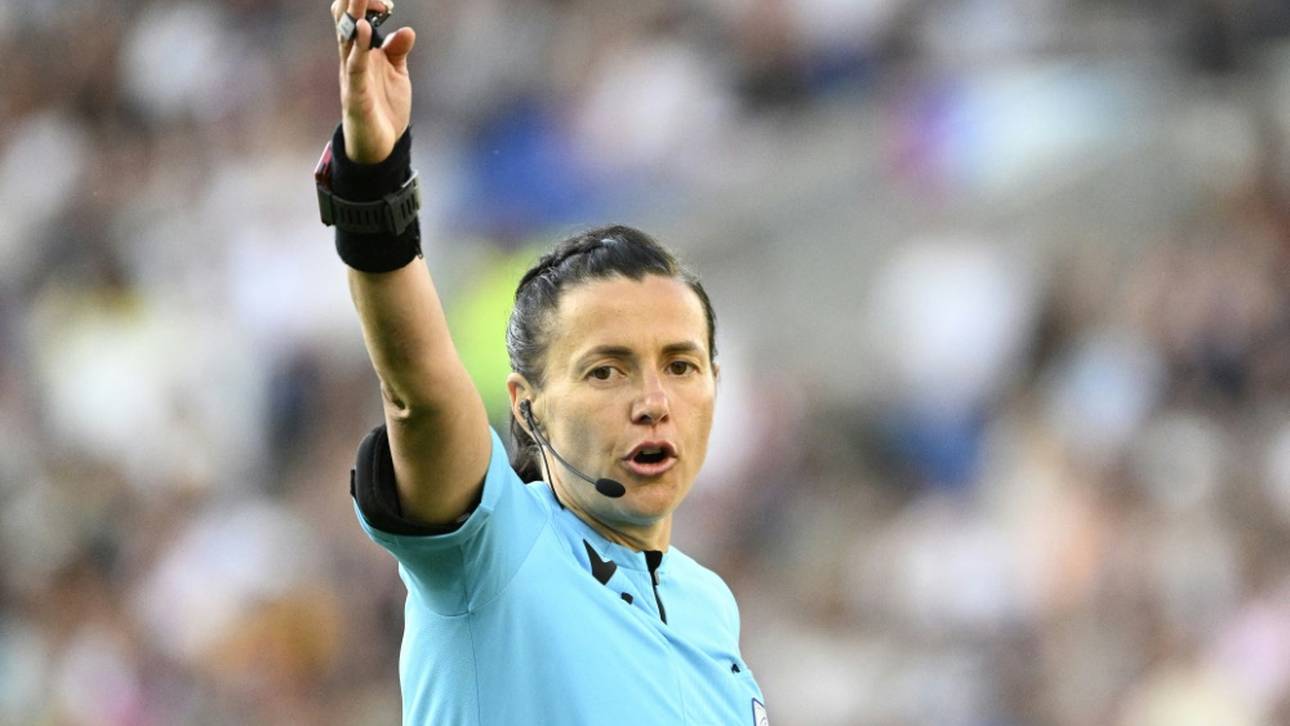 Ukrainerin leitet EM-Finale