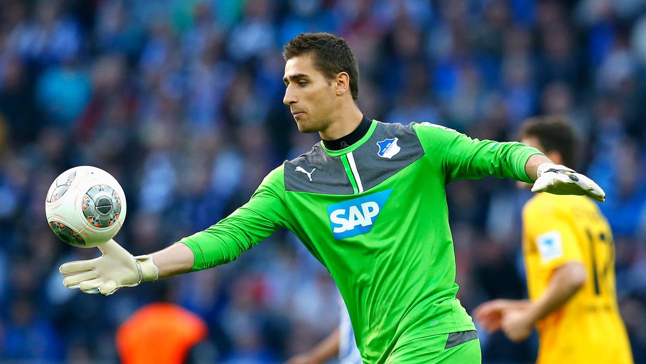 Casteels über Wolfsburg nach Bremen