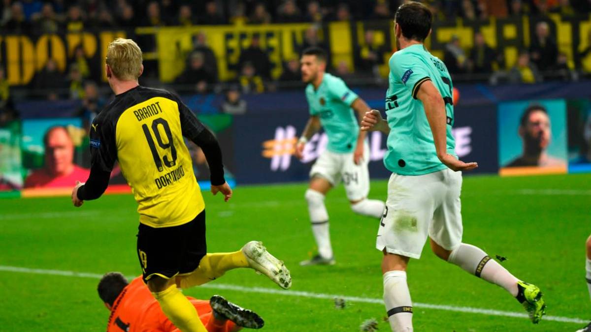 CORRIERE DELLO SPORT: "Stromausfall bei Inter: Vom 2:0 zum Zusammenbruch. 30 verrückte, kopflose Minuten, in denen Inter ohne Wut und ohne Kraft spielte, radierten die schönste Version der Mannschaft nach Conte-Format aus"