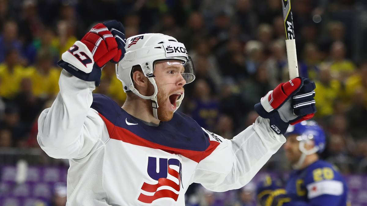 PLATZ 3: USA (9/4): Beim 1:2 gegen Deutschland wurde das junge US-Team kalt erwischt, doch die Mannschaft um die NHL-Stars Jack Eichel und Johnny "Hockey" Gaudreau steigerte sich und gewann gegen Schweden überraschend, gegen Dänemark und Italien souverän