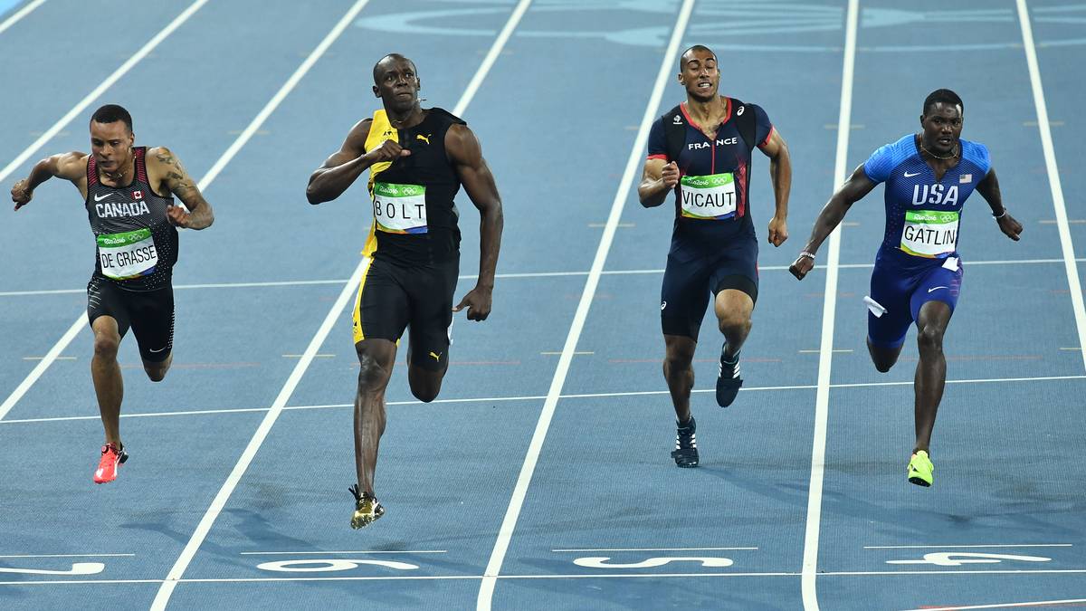 "Seht her, ich bin der Beste", will Bolt uns mit dieser Geste offenbar sagen