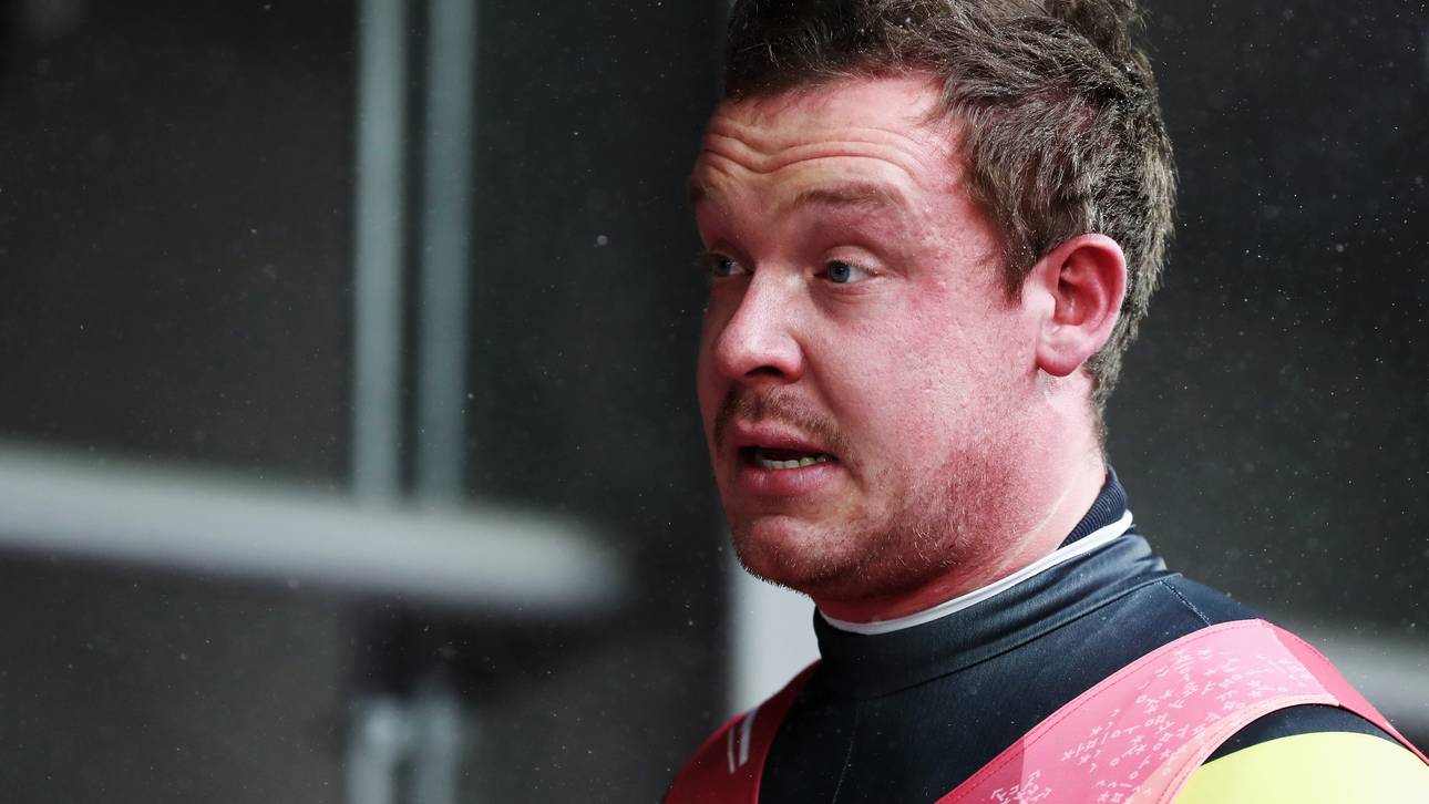 Loch verfehlt Podest erneut