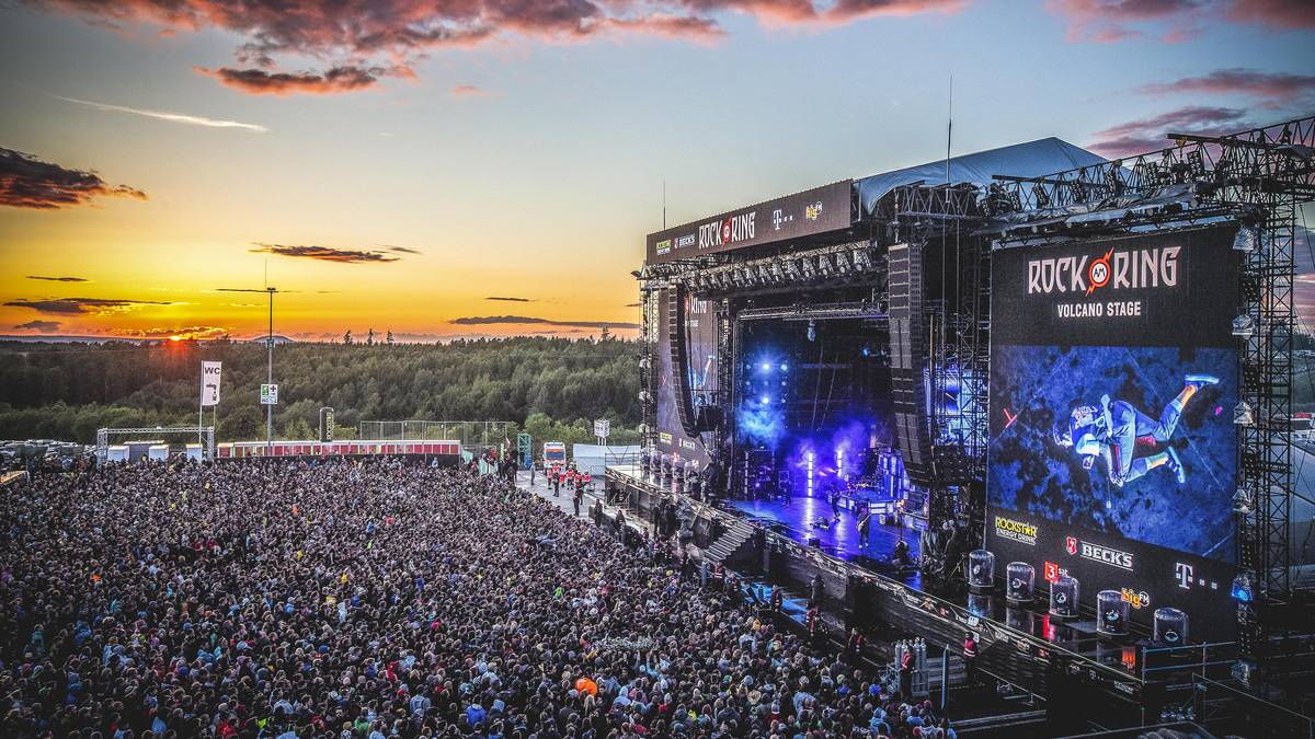 Dennoch ist mit dem F1-Aus längst keine Ruhe eingekehrt in der "Grünen Hölle". Circa 200 Konzerte und anderweitige Sport-Veranstaltungen sind jährlich zu Gast. Zu den bekanntesten Highlights gehört das auch über die Landesgrenzen hinaus bekannte Rock am Ring