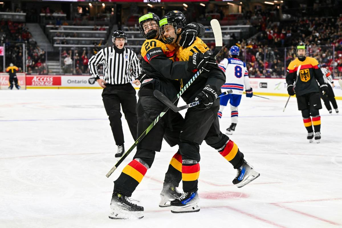 Eishockey: Deutschland gewinnt Relegation gegen Kasachstan