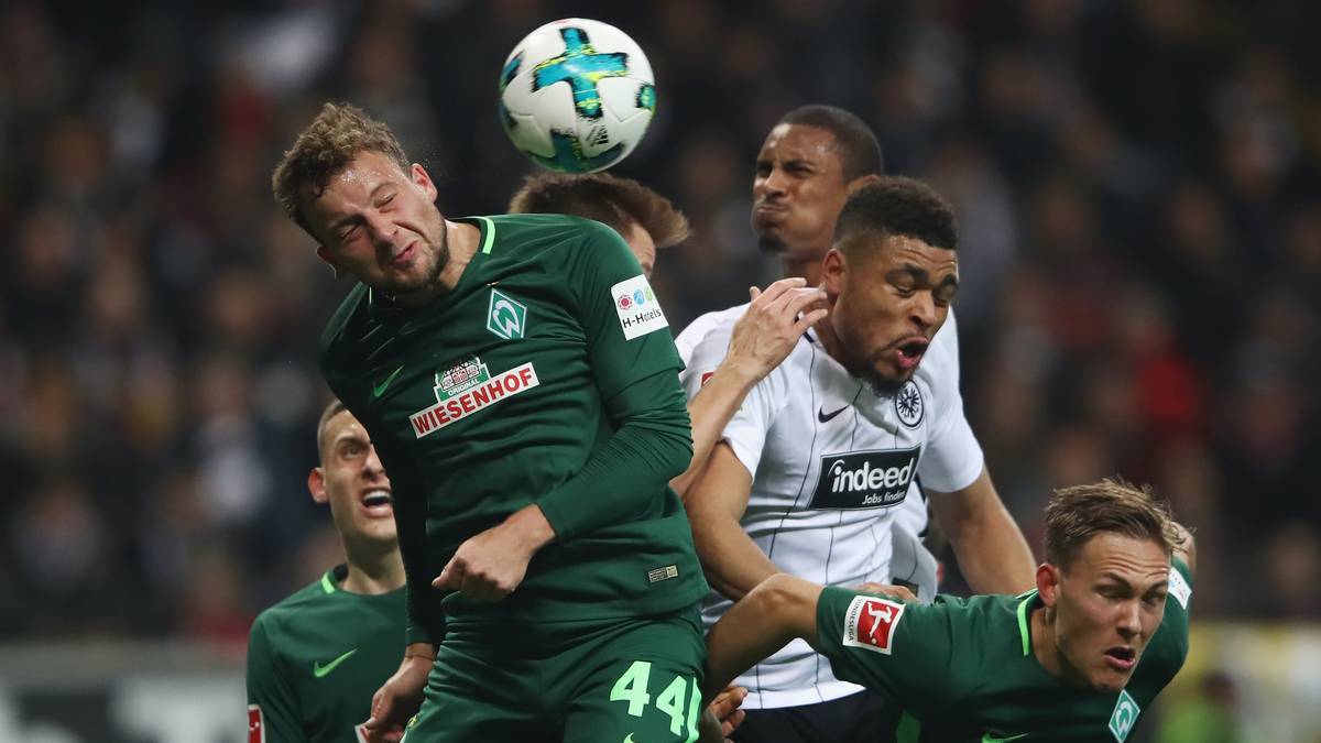 Und so sieht es lange Zeit danach aus, dass sich die beiden Teams die Punkte teilen