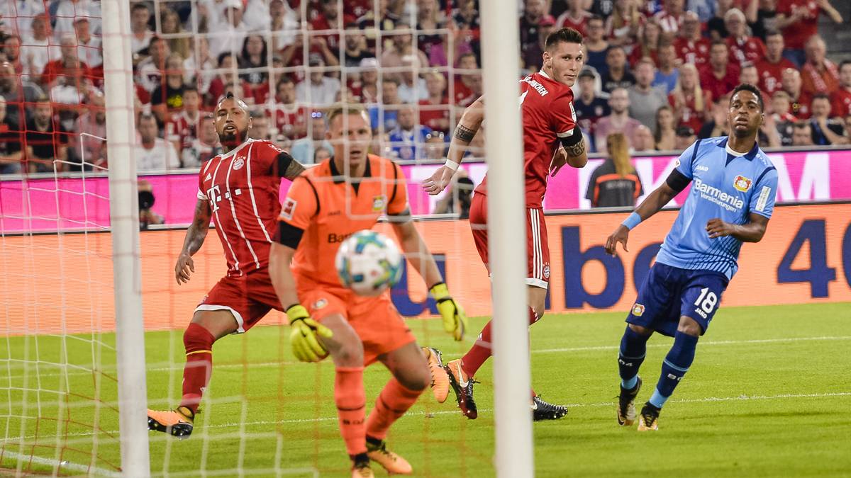 2017/18 -  Bayern München - Bayer Leverkusen: In der Saison 2017/18 empfängt der FC Bayern Bayer Leverkusen - und darf früh jubeln. Niklas Süle trifft in der 9. Minute nach Vorarbeit von Sebastian Rudy. Die beiden Neuzugänge aus Hoffenheim erwischen einen Traumstart 