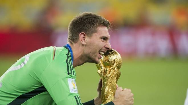 Ron-Robert Zieler gewann 2014 mit der deutschen Nationalmannschaft die Weltmeisterschaft