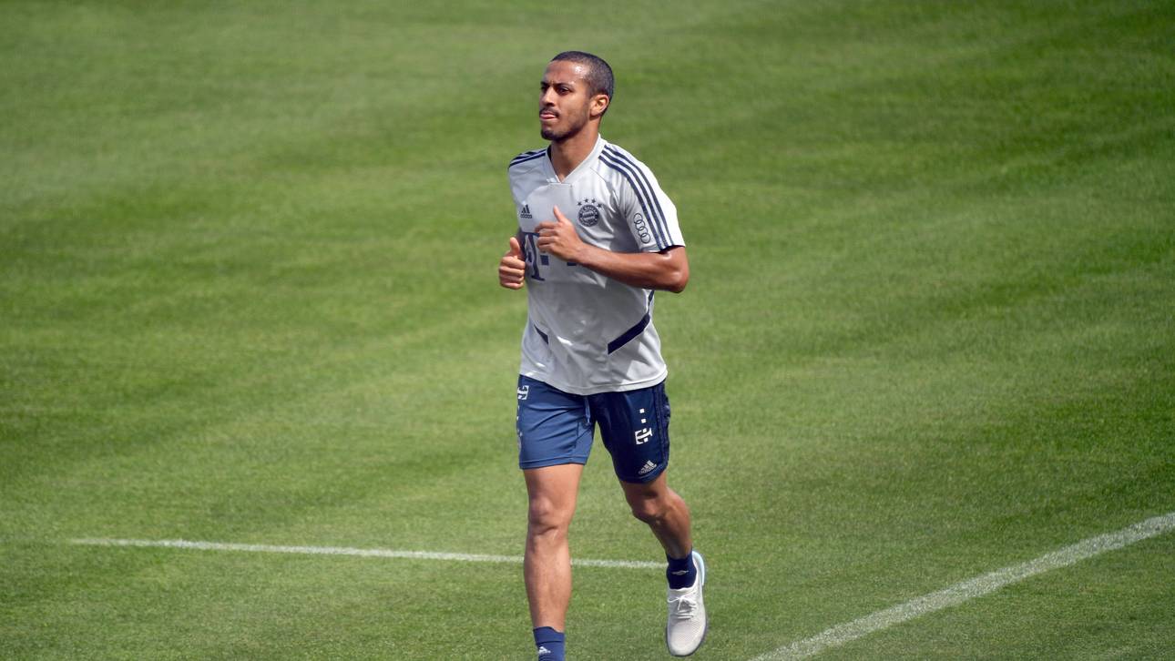 Erste Trainingseinheit für Thiago