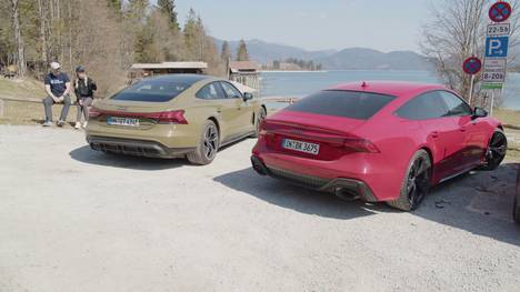 Audi RS7 Sportback mit V8-Motor gegen Audi e-tron GT RS auf Elektrobasis. Zwei Sportlimousinen mit rund 600PS, die Rennfahrerin Laura-Marie Geissler und Chris überzeugen müssen. Außerdem: der Underdog in der Luxusklasse - der Genesis GV60 zeigt wie ein perfektes Elektroauto sein muss. Und wenn ihr euch schon immer gefragt habt wer sich die Namen für die Automodelle ausdenkt, dann müsst ihr Autonamenpapst Manfred Gotta kennenlernen.