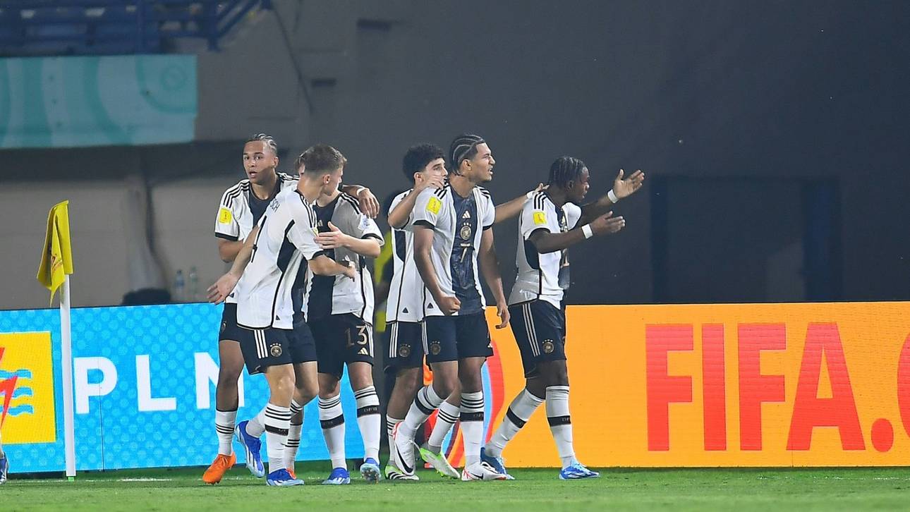 Wird Schalke-Star rechtzeitig fit?