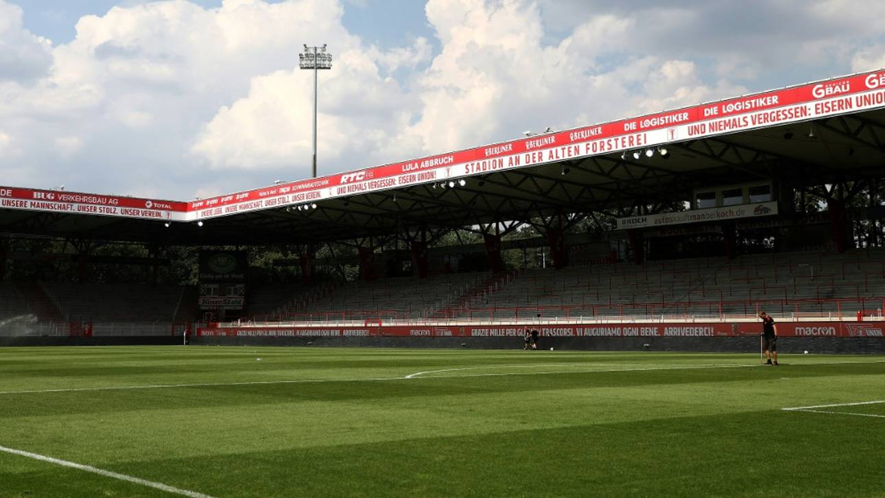 Spontane Party am Union-Stadion