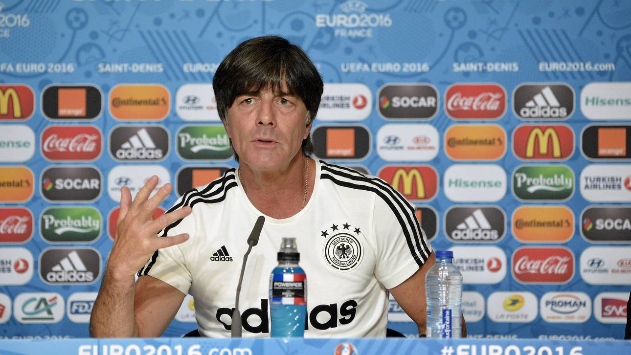 DFB-PK: Löw über Polens Stärke