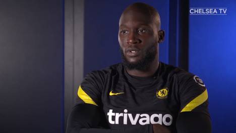 Romelu Lukaku hat mit einem Interview bei den Fans FC Chelsea für Unmut gesorgt. Nun erklärt er seine Aussagen und entschuldigt sich bei seinen Anhängern.
