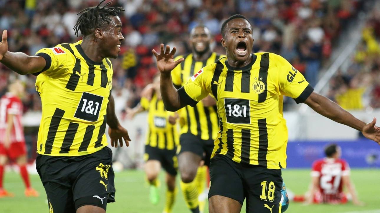 Moukoko! BVB dreht das Spiel