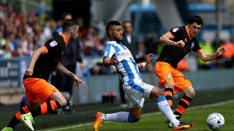 Huddersfield Town v Sheffield Wednesday - Sky Bet Championship Play Off Semi Final: First Leg