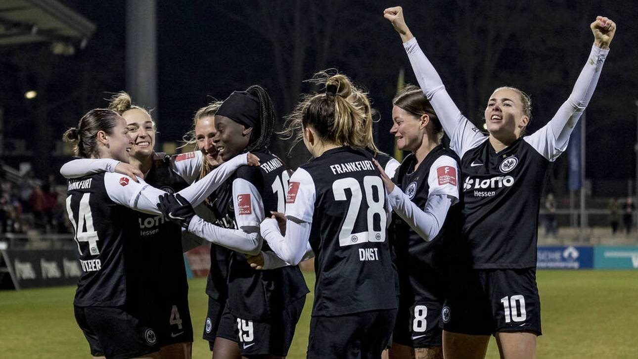 Frankfurt-Frauen fertigen Freiburg ab