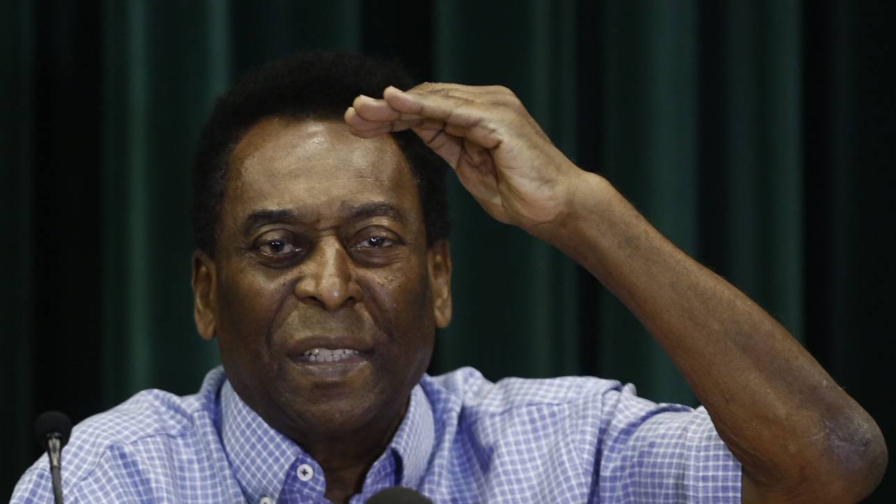 Pele verurteilt rassistische „Idioten“