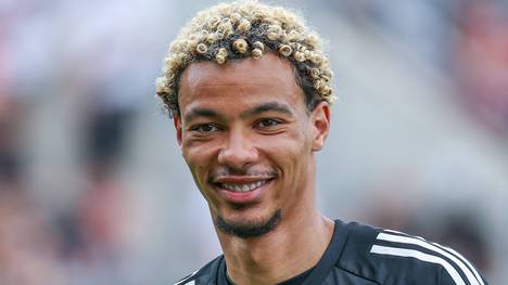 Der FC Liverpool hat den nächsten Millionen-Transfer eingetütet und Eintracht Frankfurt einen Geldregen beschert.
