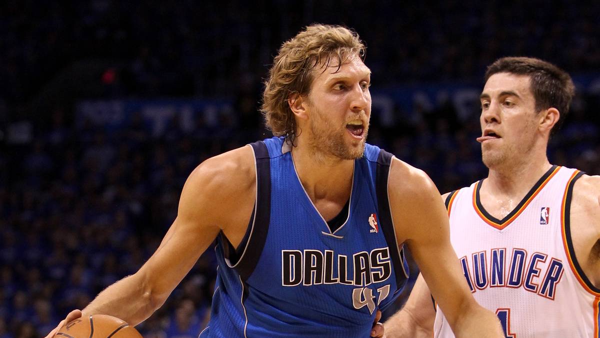 Vor allem in der Halbfinalserie gegen die damals noch sehr grünen Oklahoma City Thunder um Kevin Durant und Russell Westbrook erreicht Nowitzki das beste Niveau seiner Karriere. Mit schierem Willen trägt er die Mavs in die Finals und dort auch zum Sieg über die scheinbar übermächtigen Miami Heat von LeBron James