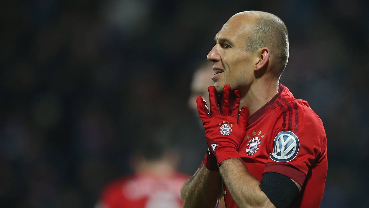 FCB: Offensive hakt, Abwehr funkt SOS