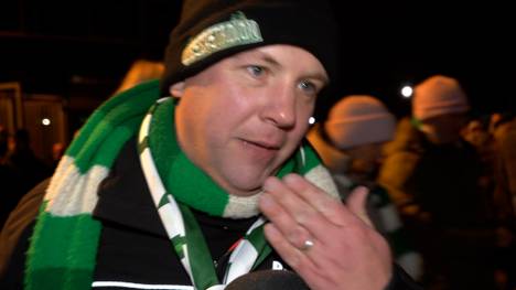 Werder Bremen schlittert in der Bundesliga immer tiefer in die Krise. Schon nach dem 0:4 im Heimspiel gegen Stuttgart saß der Frust bei den Fans tief.