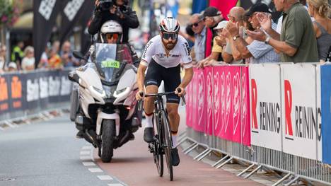 Welche Bedeutung hat die Deutschland-Tour im Radsport? Nicht nur die aktuellen Starter Simon Geschke und Georg Steinhauser schwärmen, sondern auch die deutsche Radsport-Legende Jens Voigt.