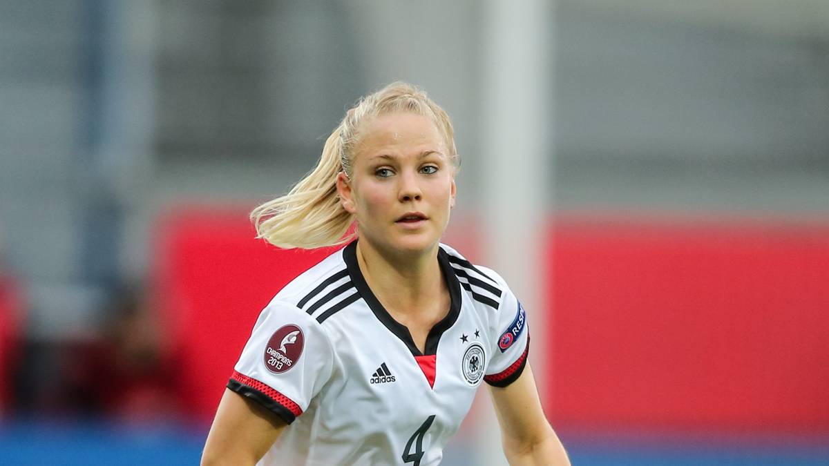 Leonie Maier spielt wie Leupolz beim FC Bayern und räumte in den letzten Jahren als rechte Außenverteidigerin EM-Titel, zwei Deutsche Meisterschaften und einen Olympiasieg ab