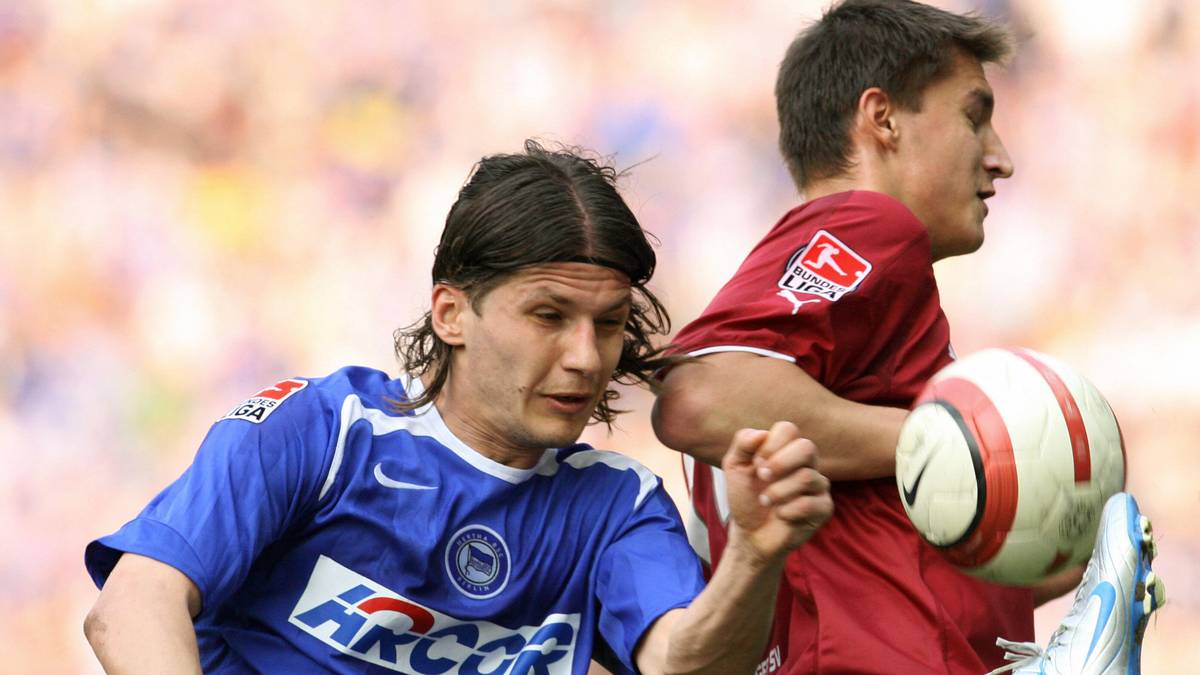 PLATZ 3 - sechs Mal aufgestiegen: Hertha BSC (1968, 1982, 1990, 1997, 2011, 2013) 