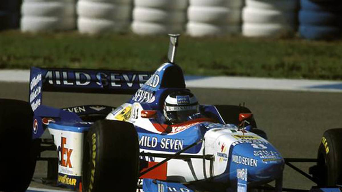 Seine letzte Formel-1-Saison bestreitet er 1997, hier der Auftritt beim Spanien-Grand-Prix im Mai in Barcelona