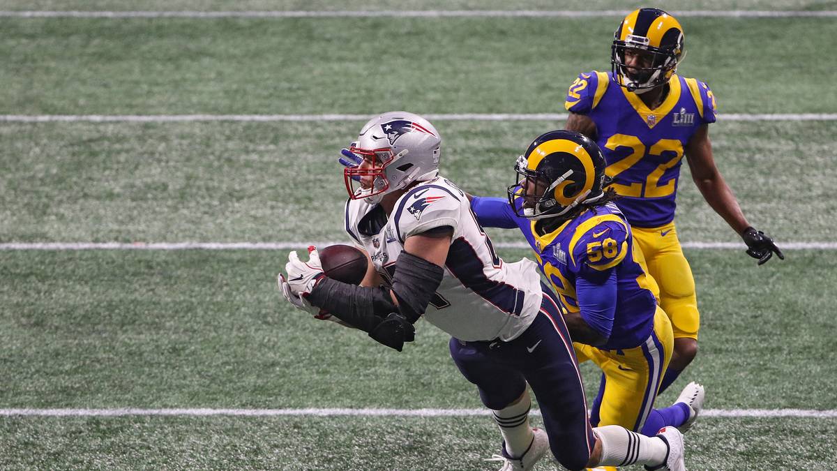 Im Super Bowl LIII gegen die Los Angeles Rams erreichte er 87 Receiving Yards, hatte aber in der Defensivschlacht die entscheidende Szene. Im vierten Viertel fing er einen 29-Yard-Pass von Tom Brady, der die Pats an die Zwei-Yard-Linie brachte. Dort sorgte dann Sony Michel für den einzigen Touchdown der Partie und besiegelte den 13:3-Erfolg der Patriots