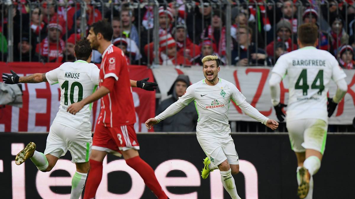 Gondorf bringt Werder etwas überraschend in Führung. Eggestein erkämpft sich den Ball auf der rechten Seite, spielt in den Lauf von Kruse, der sofort auf Gondorf weiterleitet. Der Ex-Darmstädter spitzelt den Ball vor Kimmich durch die Beine von Ulreich ins Tor
