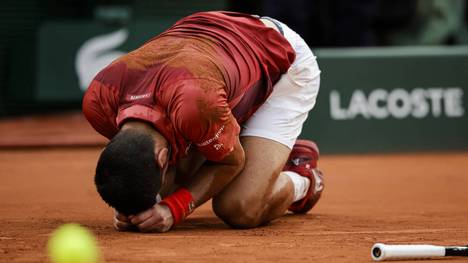 Novak Djokovic verletzte sich bei den French Open am Knie