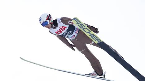 Kamil Stoch dominiert den Skisprung-Weltcup