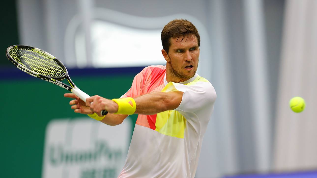 Zverev in Basel weiter, Mayer raus